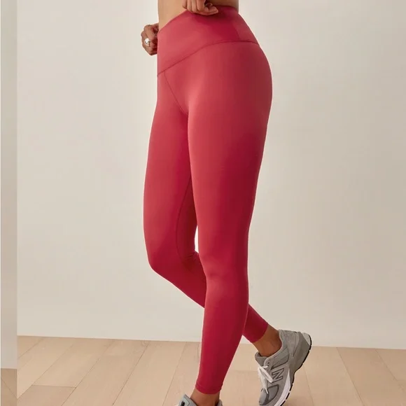 NWT reformation workout leggings - Picture 3 of 3
